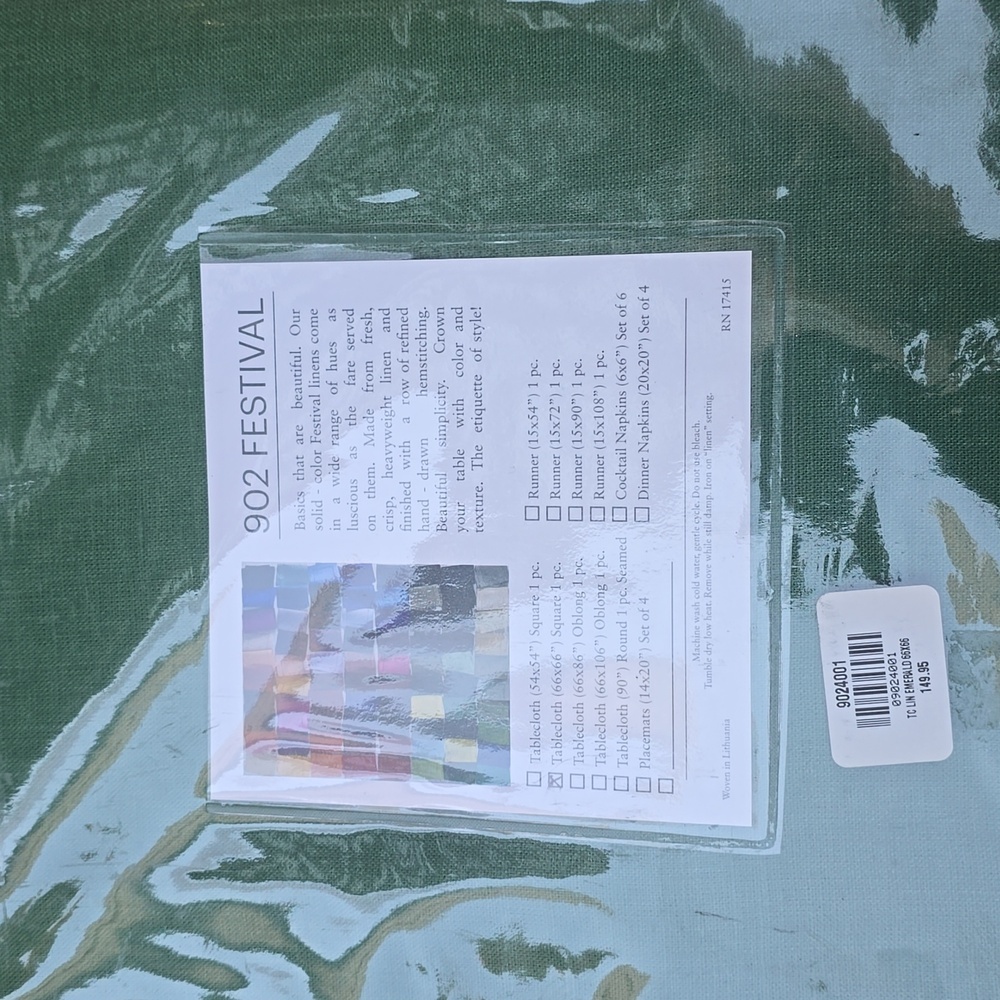 SFERRA Festeval Square Hemstitched Linen Tablecloth, Emerald, Retail $149.95US - Picture 8 of 8